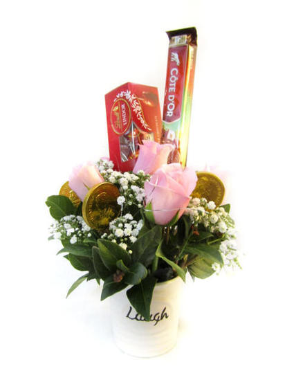 Roses with cote d'or and lindt in ceramic pot